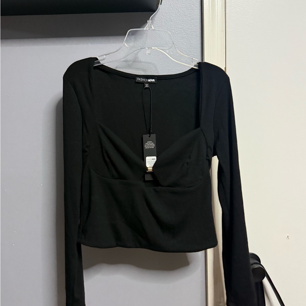 Fashion Nova Black Long Sleeve Sweetheart Bust Top